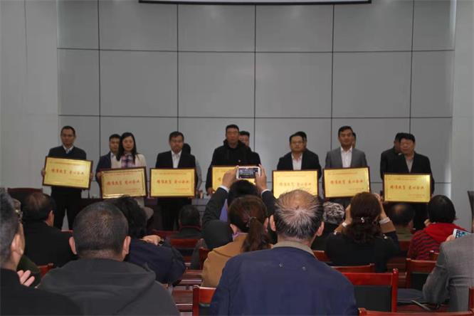 �A��΢��Ը��������ؚ·